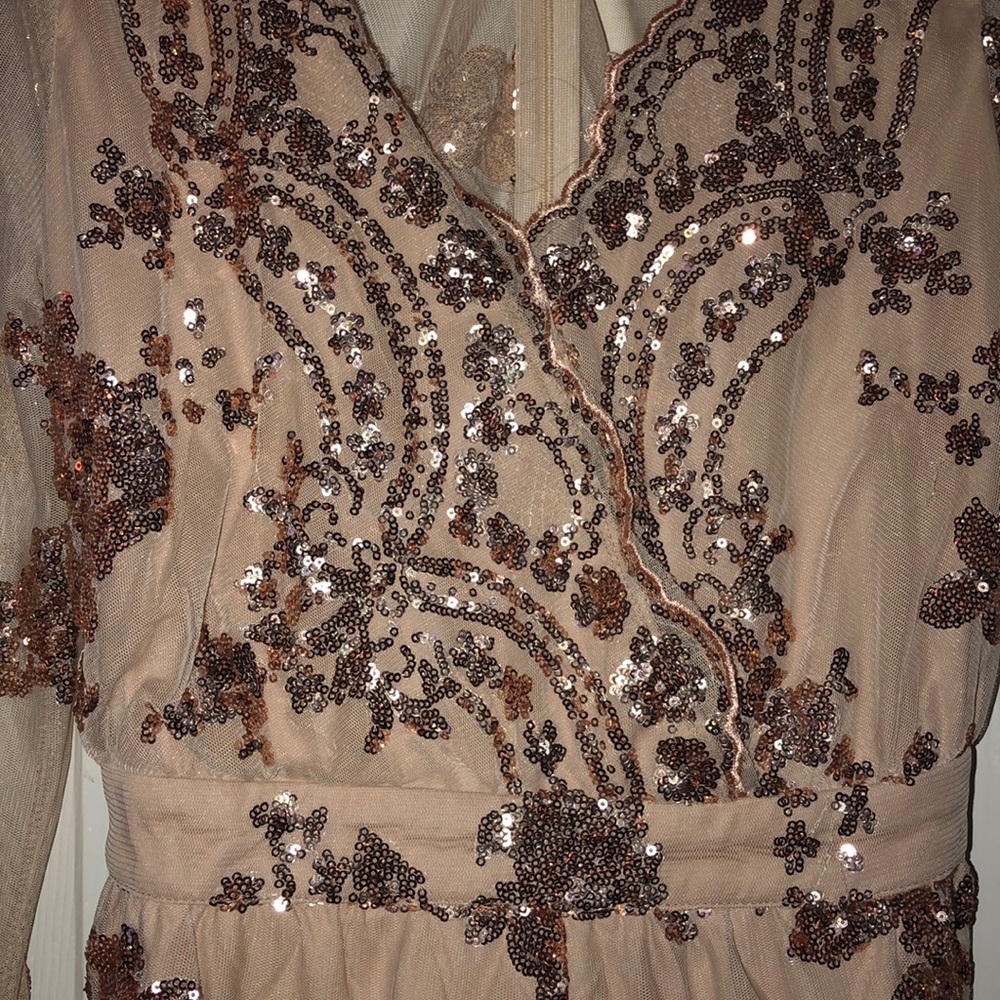 Tan/rose gold sequence romper - Picture 2 of 3